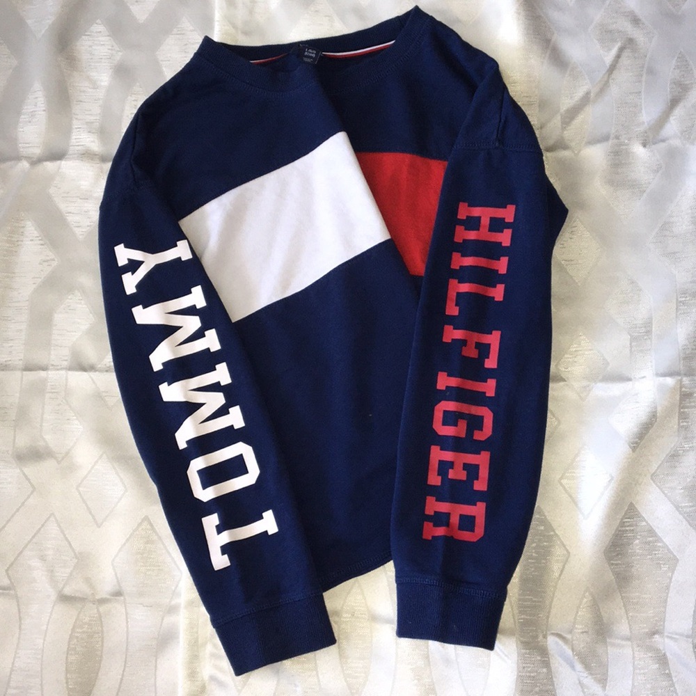 Tommy Hilfiger : Long sleeve   Size L / 12 to 14